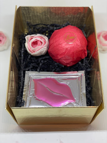 Bath bomb/ Pink Gel Lip Mask/ Flower Soap
